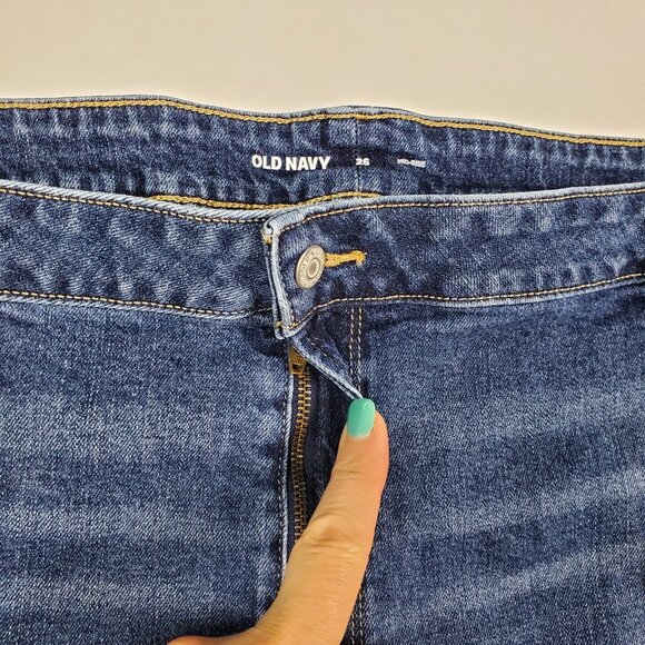 Old Navy Mid Rise Distressed Hem Denim Shorts Womens Size 26 Blue Jean Cutoffs - Picture 7 of 13